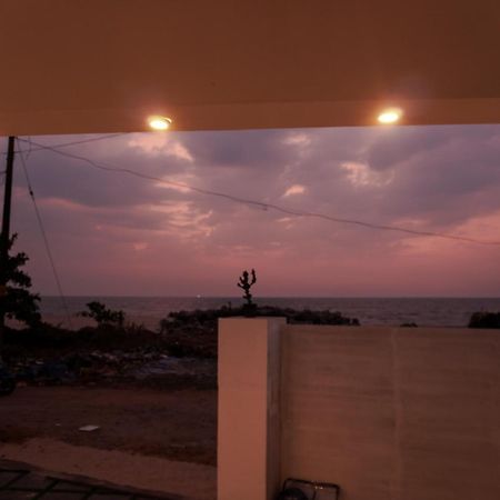 Marari Aidenz Beach Vibe Villa Alappuzha Exteriör bild