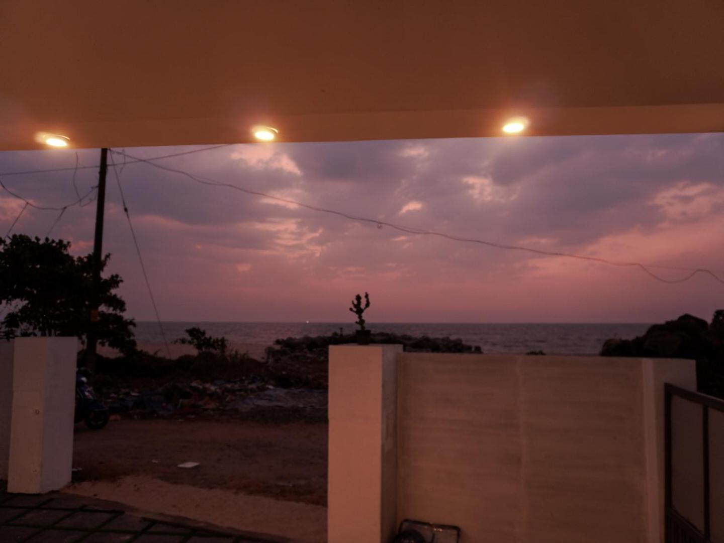 Marari Aidenz Beach Vibe Villa Alappuzha Exteriör bild